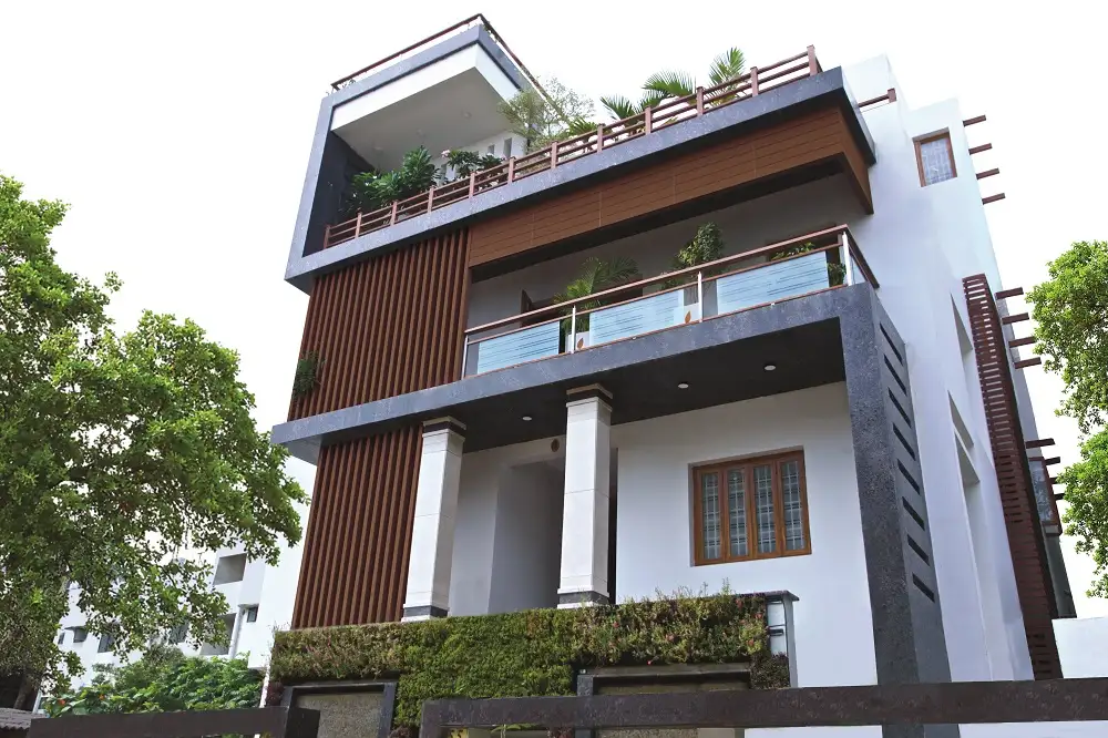 Lam gỗ nhựa chắn ngoài ban công