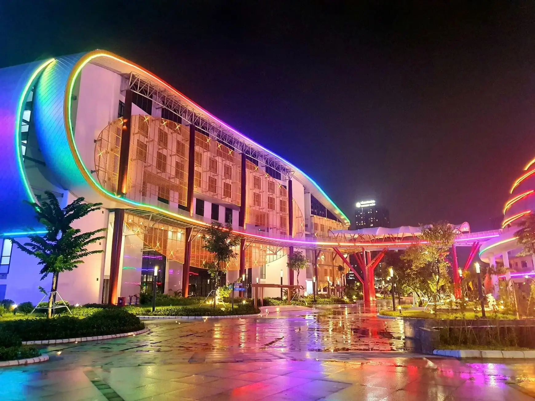 Đèn LED trang trí ngoài trời