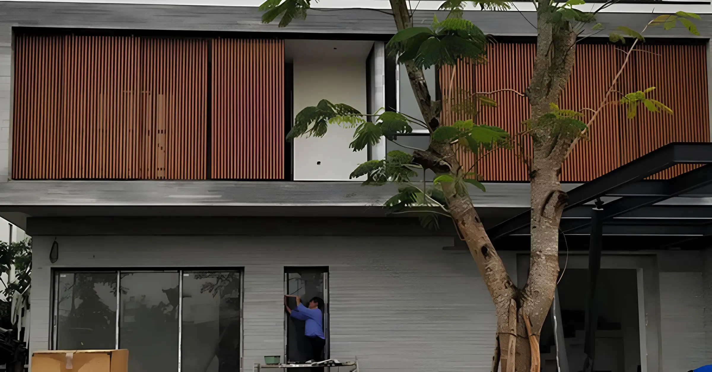 Lam chắn gỗ nhựa đẹp trước nhà