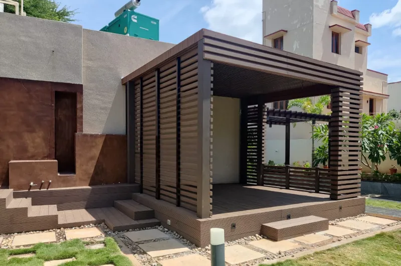 Ấn tượng bởi ưu điểm của thanh lam gỗ nhựa ngoài trời