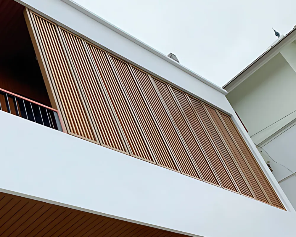 Cửa lam chắn nắng gỗ nhựa