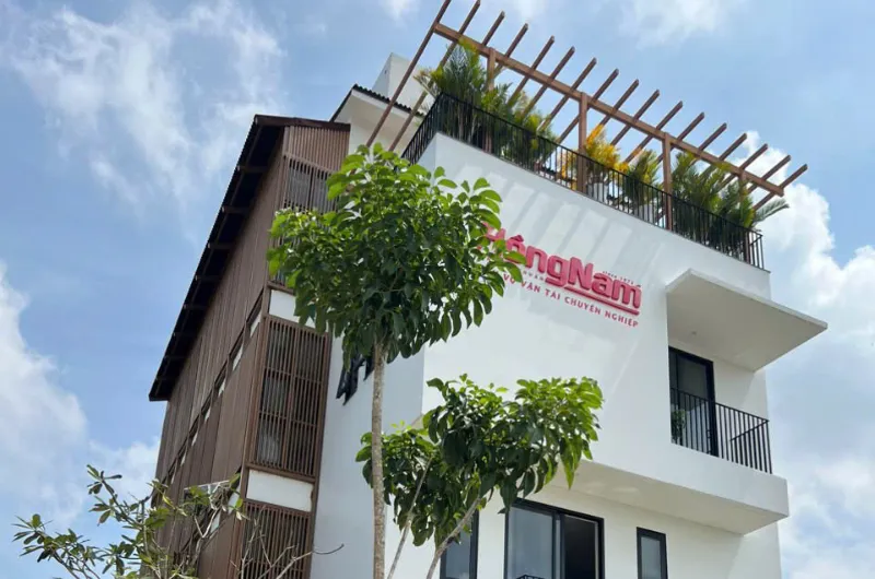 Hình ảnh trực quan về thanh lam gỗ nhựa Hình ảnh trực quan về thanh lam gỗ nhựa