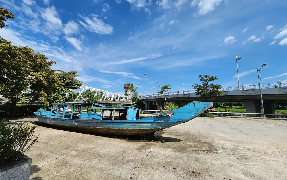 Khung cảnh yên bình, đẹp đẽ tại Huế