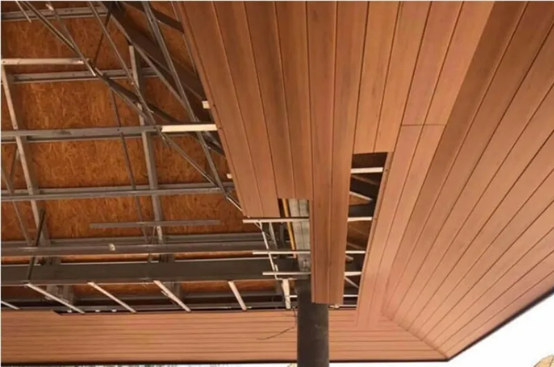 Ốp trần gỗ nhựa dễ dàng được thi công