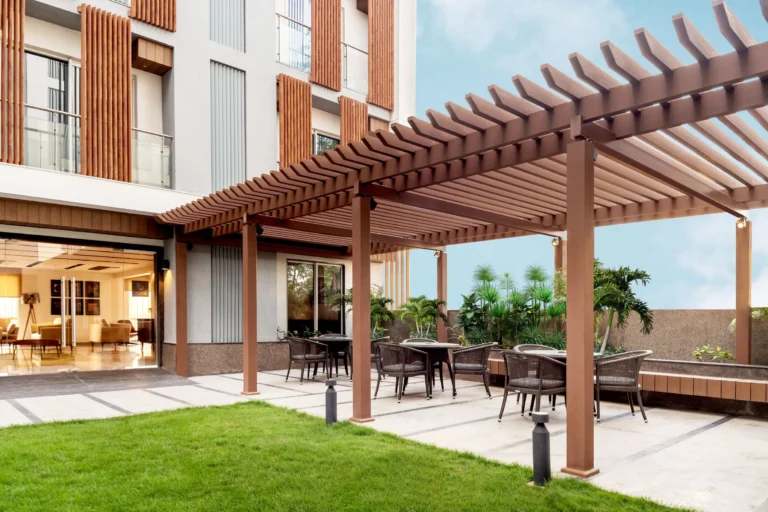 Giàn hoa gỗ nhựa, kiến mộc phát