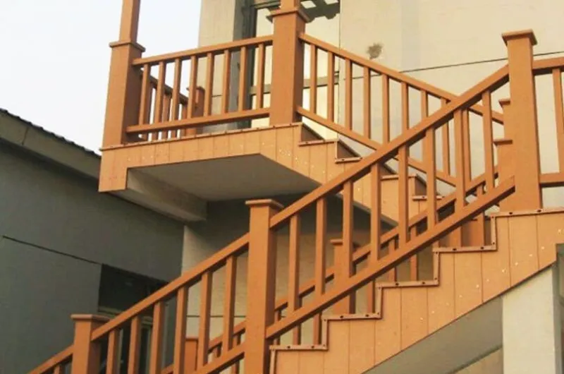 Cầu thang nhựa giả gỗ