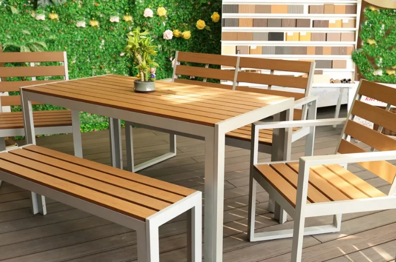 Hình ảnh minh hoạ của bàn gỗ nhựa