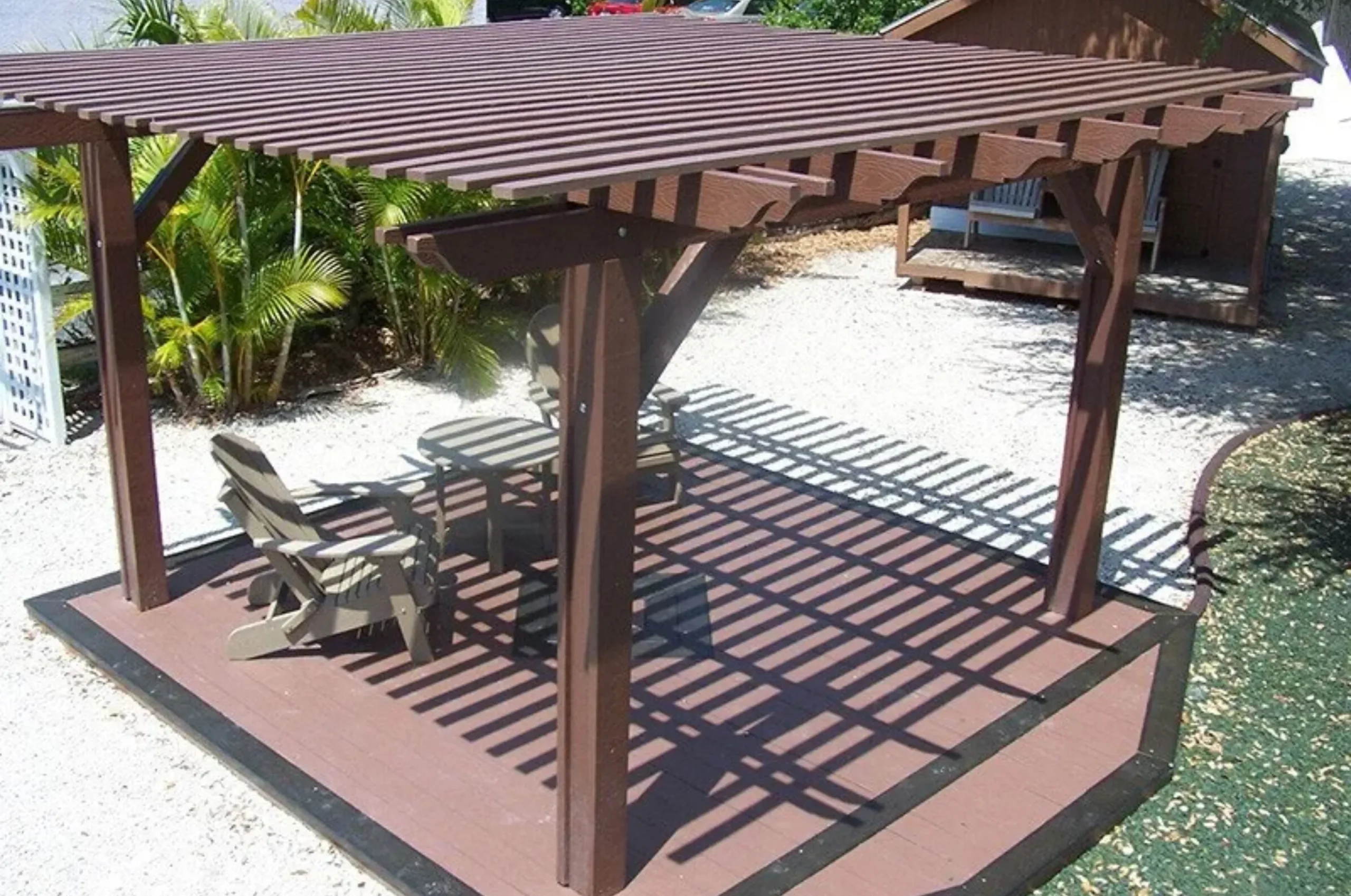 Pergola gỗ nhựa chắn nắng