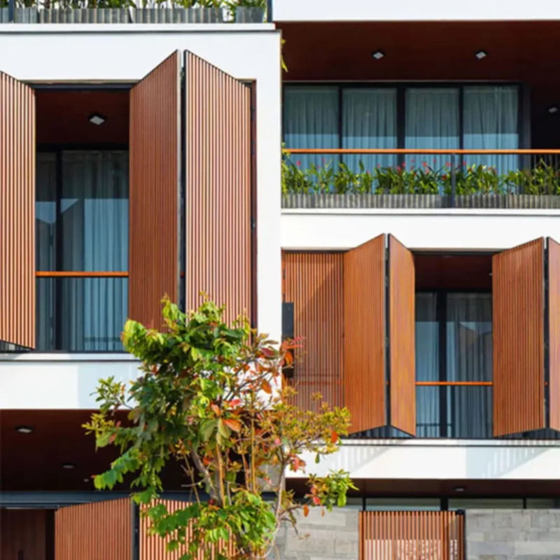 cửa lam gỗ nhựav